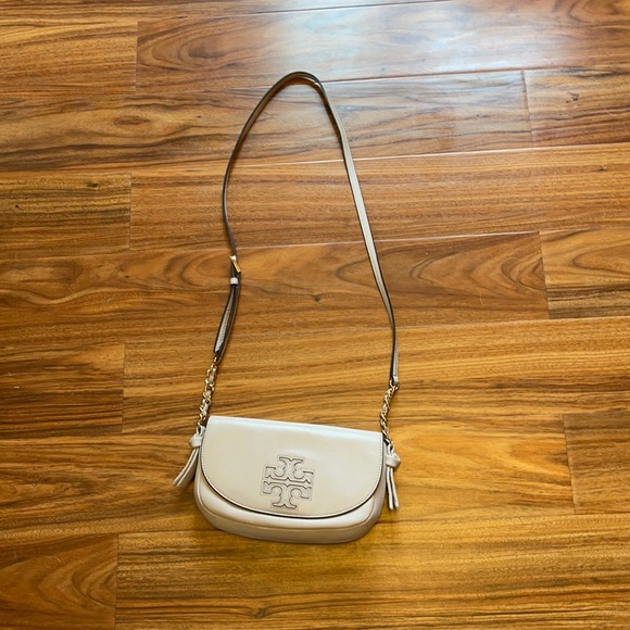 Tory Burch Handbags - Tory Burch Beige Pink Crossbody